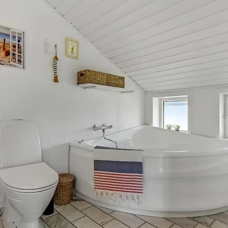 Strandhus Ferienhaus *